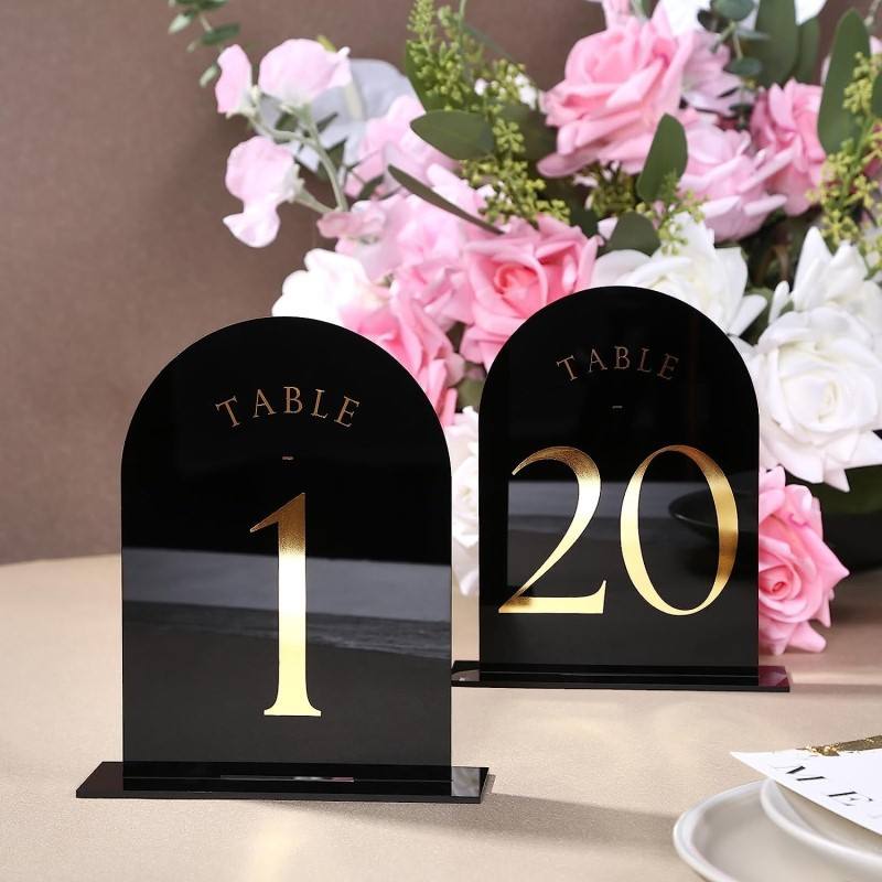 センターピース、テーブルデコレーション、場所カード、黒と金の - Table Number Gold のレビューと価格